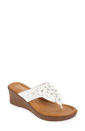 Italian Shoemakers Brynne Floral Wedge Sandal in White at Nordstrom Rack, Size 10