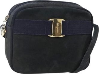 Ferragamo Pre-owned Cross Body Bags, female, Blue, Size: ONE SIZE Pre-owned Suede Cross Body Bag