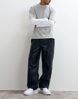 Obey pantaloni loose fit in PU neri-Nero