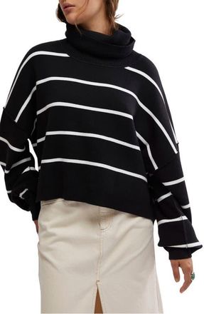 Free People Paulie Stripe Turtleneck Sweater in Smoked Pearl Combo at Nordstrom, Size X-Small