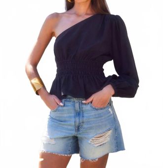 Fifteen Twenty One Shoulder Peplum Top In Black