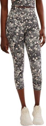 Free People Movement Never Better Capri Leggings in Ivory at Nordstrom Rack, Size Small