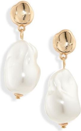 Nordstrom Rack Molten Faux Pearl Drop Earrings in White- Gold at Nordstrom Rack