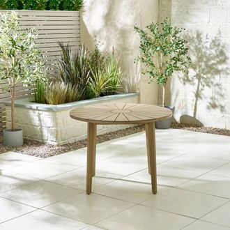 Furniturebox Tari 100cm Round Solid Wood Outdoor Dining Table in Light Brown