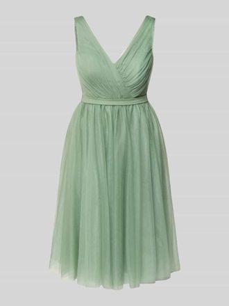 Troyden Collection Cocktailkleid mit V-Ausschnitt in Mint, Gr&ouml;&szlig;e 32