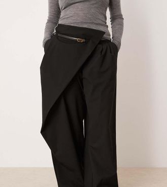 Asos Curve ASOS DESIGN Curve - Pantaloni sartoriali a fondo ampio a portafoglio neri con cintura-Nero