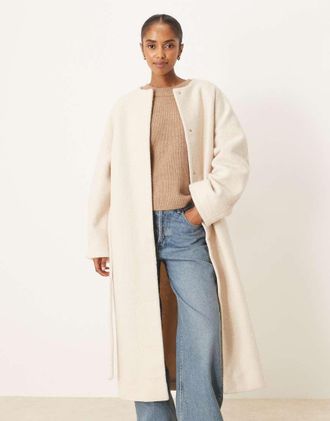 Asos Cappotto formale taglio lungo in boucl&eacute; color avena senza colletto-Neutro