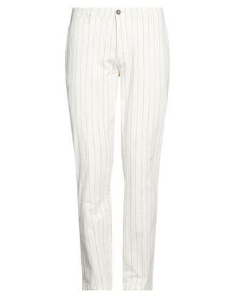 Alessandro Gilles BOTTOMWEAR - Pantaloni su YOOX.COM