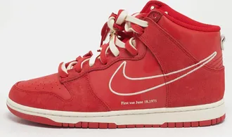 Nike Dunk High SE First Use Red Size 45 Red Leather and Suede High Top Sneakers