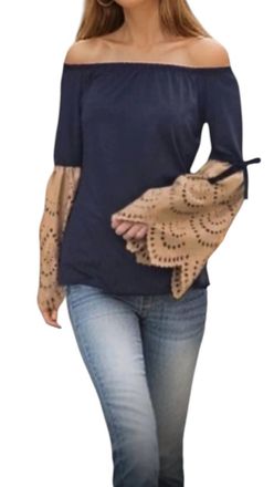 Vava Faya Off Shoulder Top In Black/camel Suede