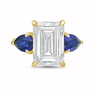 Diana M. Jewels 18kt yellow gold lab grown 8ct emerald diamond ring with sapphire pears on the sides