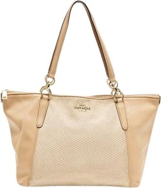 Coach Pre-owned Tote Bags, female, Beige, Size: ONE SIZE Pre-owned Canvas Shoulder Bag