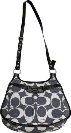 Coach Canvas Shoulder Bag (Pre-Owned)