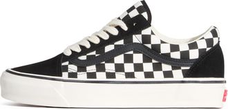 Vans Unisex Premium Old Skool Sneakers - Black - Size UK 10.5