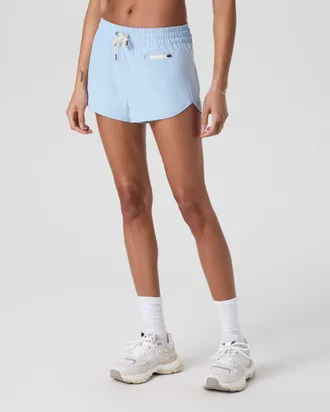 Vuori Clothing Clementine 2.0 Shorts 2.5 | Surf | Medium