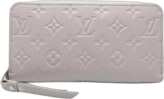Louis Vuitton Pre-owned Clutches, female, Pink, Size: ONE SIZE Pre-owned Canvas Wallet