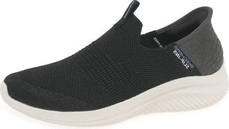 Skechers Womens Ultra Flex 3.0 Smooth Step Sneaker, Black, 3 UK