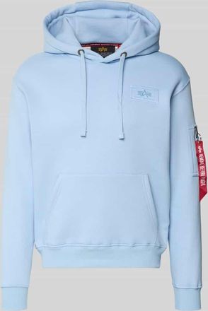 Alpha Industries Alpha Industries Regular Fit Hoodie mit Logo-Patch in Hellblau, Gr&ouml;&szlig;e XXL
