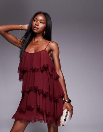 Asos Vestito corto color ciliegia scuro in misto chiffon e pizzo con volant a balze-Rosso