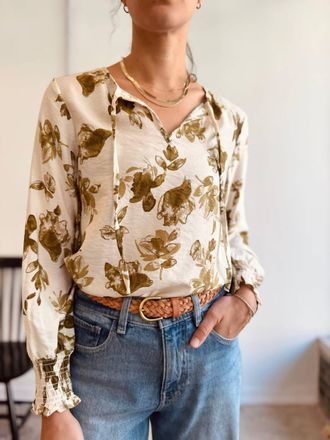 Velvet Heart Penny Floral Blouse In Olive Green