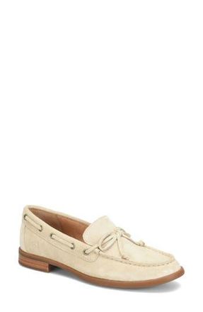 B&oslash;rn Callie Boat Shoe in Cream Suede at Nordstrom Rack, Size 6.5