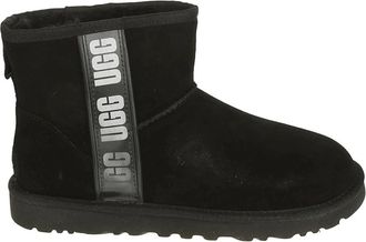 UGG Klassieke Zwarte Enkellaars - Dames - Winterlaarzen - Zwart - 37 EU - Su&egrave;de - Schoenen