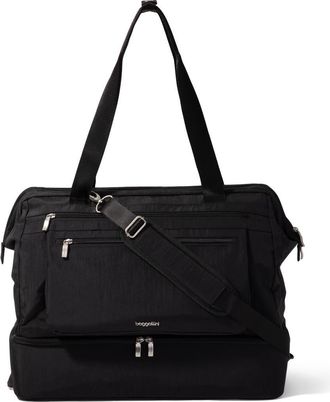 Baggallini Modern Weekender Bag in Black at Nordstrom