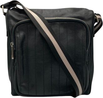 Bally Leather Shoulder Bag (Pre-Owned)