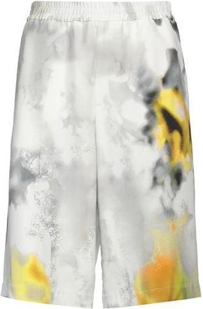 Alexander McQueen BOTTOMWEAR - Shorts & Bermuda Shorts on YOOX.COM
