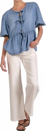 Elan Womens Denim Daydream Top In Blue