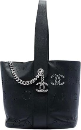 Chanel Pre-owned Perforated Leather Bucket Bag - Pre-owned - Mujer - Negro - ONE SIZE