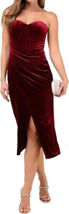 Lulus Womens Masterfully Flirty Velvet Bustier Midi Dress In Berry Red