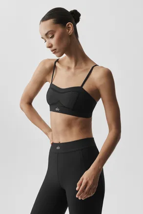 Alo | Airlift Skyglow Bra in Black, Size: Medium