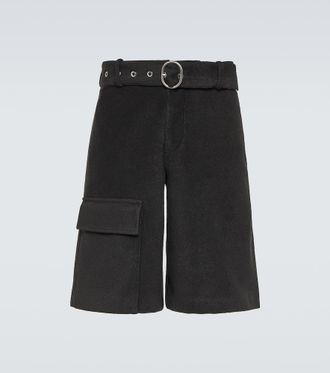 Jil Sander Green Linen Shorts from $491.00 - on Stylight