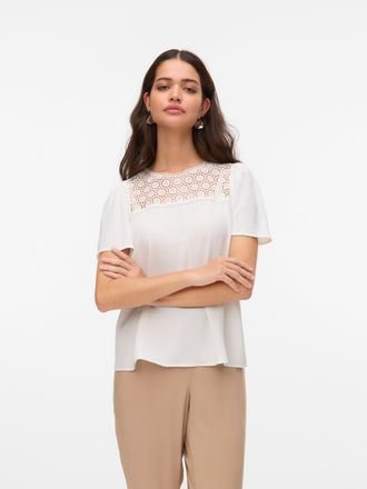 Vero Moda Blusentop VERO MODA VMALVA CROCHET SS TOP WVN GA, Damen, Gr. XS (34), weiss (cloud dancer), Web, Obermaterial: 100% Polyester, unifarben, regular fit 