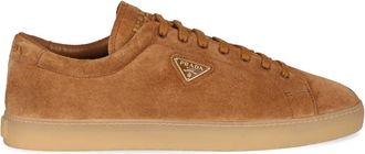Prada Kalfsuede Ronde Neus Sneakers - Heren - Sneakers - Bruin - 41 1/2 EU - Leer - Schoenen