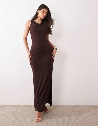 Tfnc vestito lungo aderente con scollo ad anello e spacco alto sulla coscia color cioccolato-Marrone