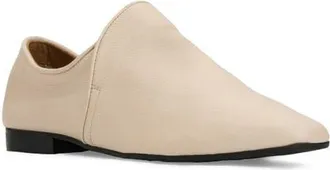 Aquatalia Revy Loafer in Sand Pebble Leather at Nordstrom, Size 6.5