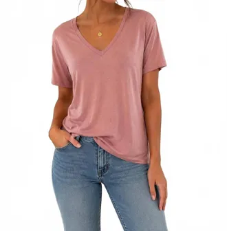 Yest Genelia Essential T Shirt In Dark Rose