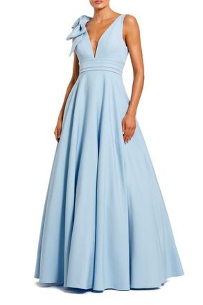 Mac Duggal Womens Crepe Sleeveless Plunge Neck Ballgown With Bow in Powder Blue at Nordstrom, Size 16