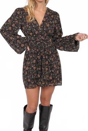 Sadie & Sage Timeless Flowy Romper In Black
