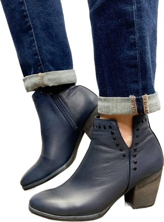 Bueno Womens Keyah Ankle Boot In Navy