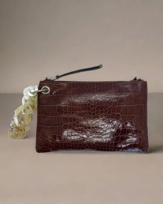 Berg&eacute; Womens Armonia Wristlet In Cognac