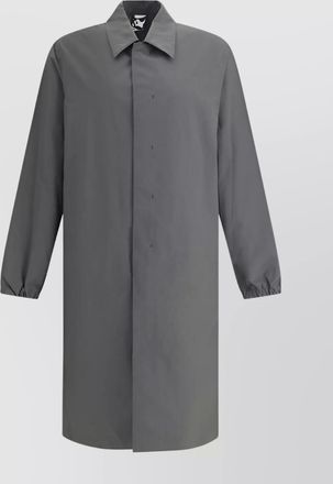 GR10K dust trench featuring cut-out detail