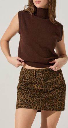 ASTR the Label Avah Turtleneck Wool Blend Sweater Vest in Brown at Nordstrom, Size X-Small