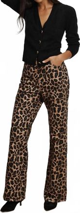 Veronica Beard Taylor Wide-Leg Jeans In Washed Leopard
