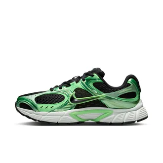 Nike Womens V5 RNR Shoes with Reflective Accents in Black | HQ7901-013