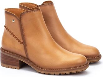 Pikolinos Womens Medina Heeled Boots In Vanilla