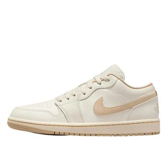 Nike Jordan Sport Shoes, female, Beige, Size: 7 1/2 US Air Jordan 1 Low