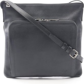 Louis Vuitton Black Leather Handbag Shoulder Bag (Pre-Owned)